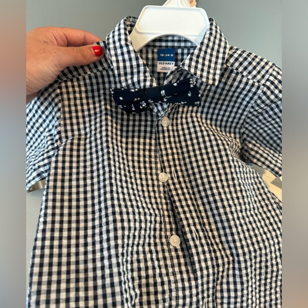 Short sleeve gingham shirt